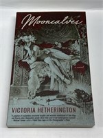 MOONCALVES A NOVEL VICTORIA HETHERINGTON