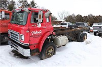 1977 IH CD1950B SINGLE AXLE TRUCK