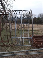 8' hay ring feeder