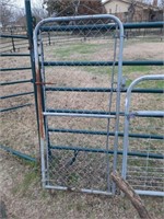 32"×72" chain link gate