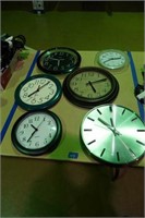 6 Clocks