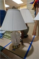 2 Lamps 28"