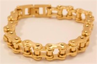 New Gold Chain Bracelet. 8" in Length. New in