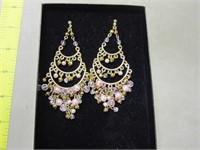 Pair of chandelier earrings