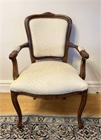 LOUIS STYLE UPHOLSTERED ARM CHAIR