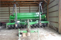 John Deere 750 15ft Seed Drill