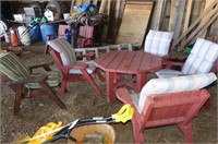 Wooden Patio Table and 5 Chairs