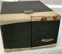 RCA Victor Portable Turntable
