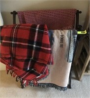 QUILT RACK AND AFGAHNS