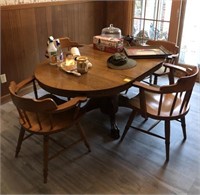 OAK TABLE AND 4 CHAIRS