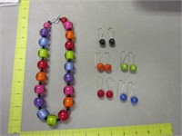 Multicolor Necklace with Earrings