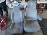 2 Truck seats