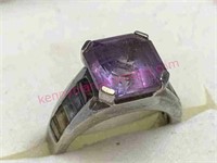 Sterling silver purple stone ring w/color stones