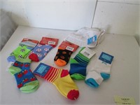 LOT NE WKIDS SOCKS, SUN HAT