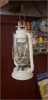 Metal oil lantern 11.5"
