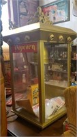 Commercial Popcorn Machine w accessories 
Gay