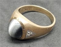 10 Kt. Gold Man's Size 11 Ring w/Stone