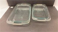 Two Pyrex baking pans, one 7x11 and one 9x13