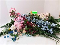 Various Oncor silk flowers