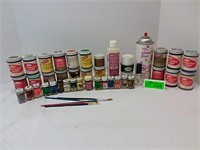 Various used modeling paint