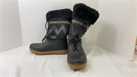 Baffin size 8 women’s winter boots