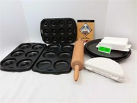 Donut baking pans and other items