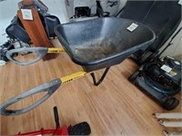 True Temper Wheel Barrow