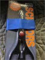 4 new in the package scissors