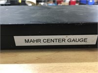 Mahr Center Distance Gauge no. 24Z