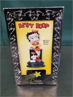 Bettys Diner Figurine