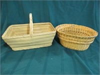 2 yellow baskets