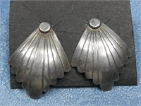 Vtg Navajo Dead Pawn Sterling Silver Earrings
