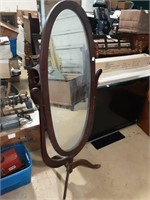 Floor oval mirror