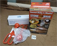 Stone Wave, Meatball / Cookie Dough Tongs