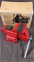 Craftsman 4” swivel bench vise