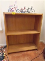 BOOKSHELF, END TABLEW/DRAWER, VCR, DVD