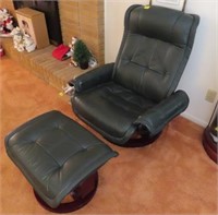 ERGONOMIC CHAIR WITH OTTOMAN