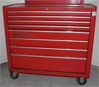 Snap-On Tool base cabinet, 8 graduated drawers