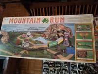 Life like mountian run ho scale electric train