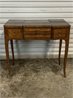 ANTIQUE VANITY