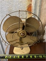 Vintage monarch Jack Frost fan. Works