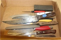 SELECTION OF KITCHEN KNIVES AND MORE