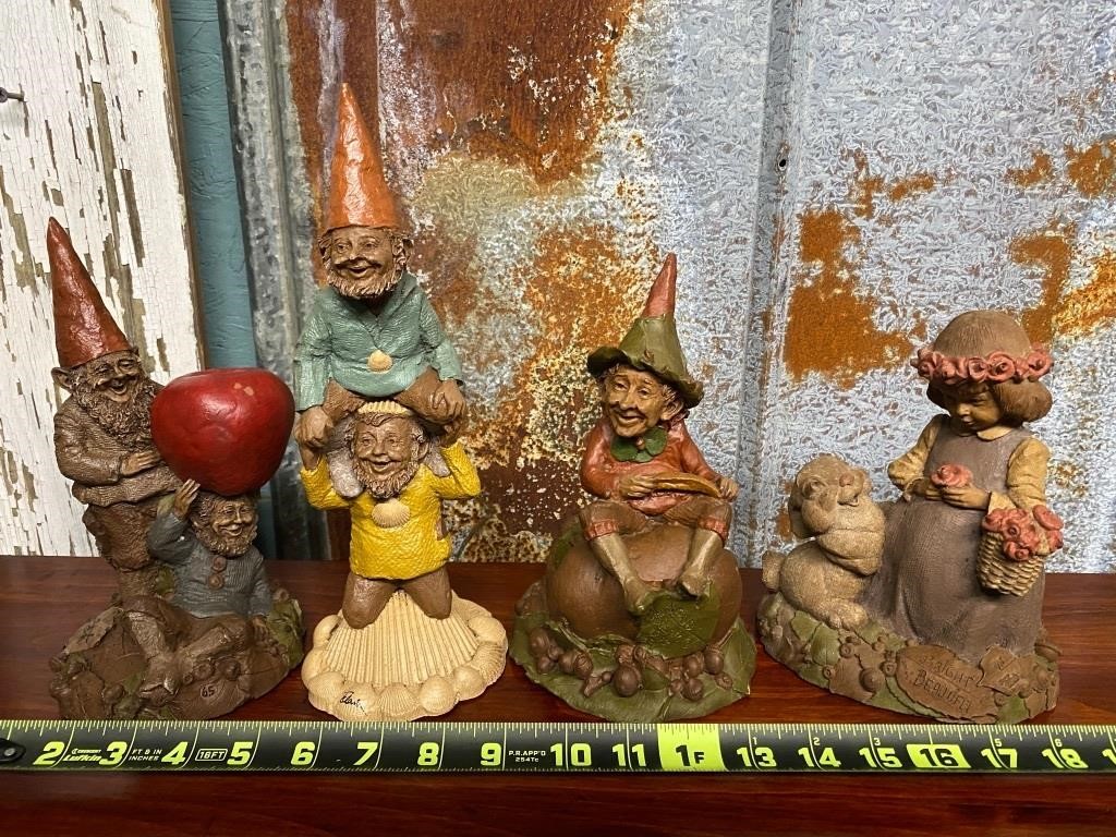 March 4th Tools, collectibles, antiques @ Auction House