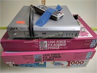 Apex DVD player w/remote - powers on,