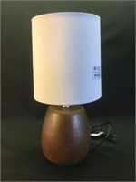 Threshold walnut table lamp