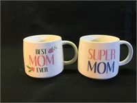 Super mom & best mom ever coffee cups