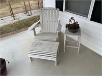 WOOD ADIRONDACK CHAIR AND TABLE