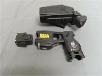 Taser X26 Police Stun Gun With Laser with Holster