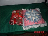 PILLOW & BLANKET