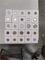 Lot of 25 miscellaneous foreign Vintage coins